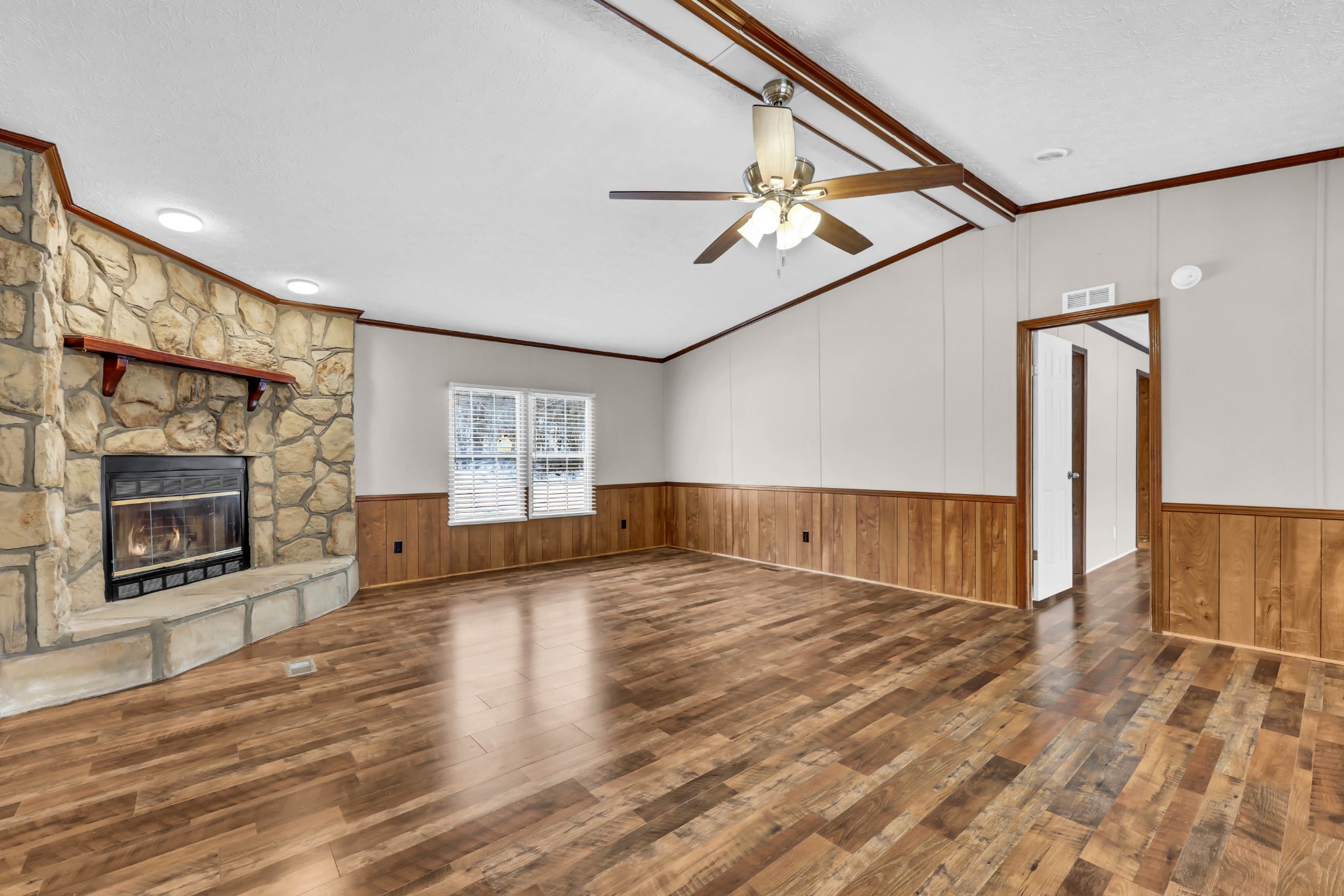 2170 Highway 13 Cunningham TN 37052