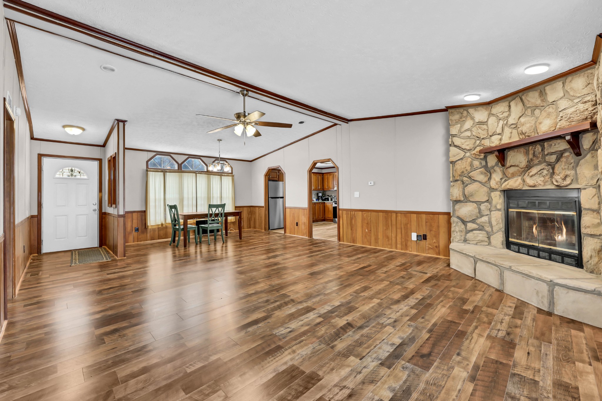 2170 Highway 13 Cunningham TN 37052