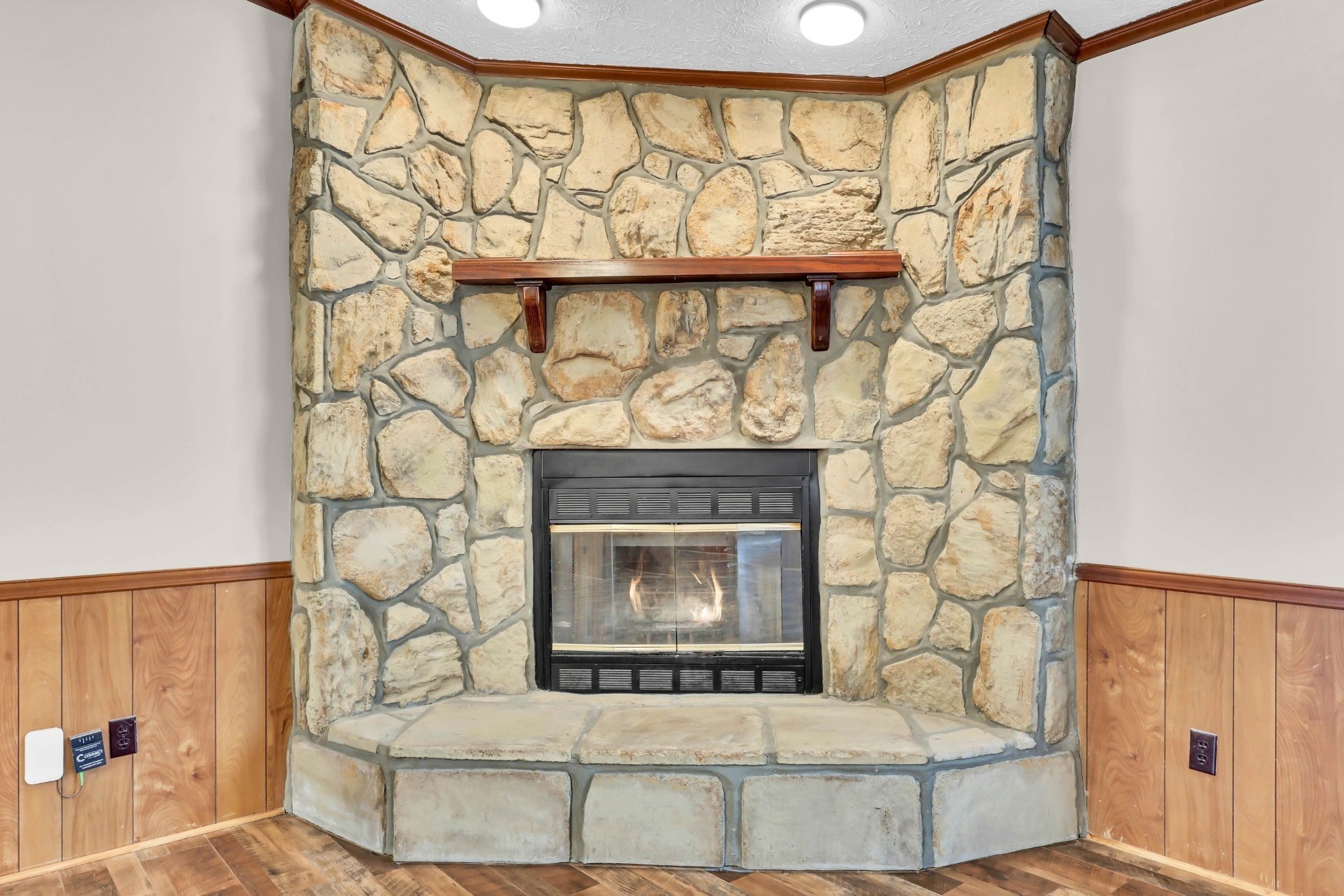 2170 Highway 13 Cunningham TN 37052