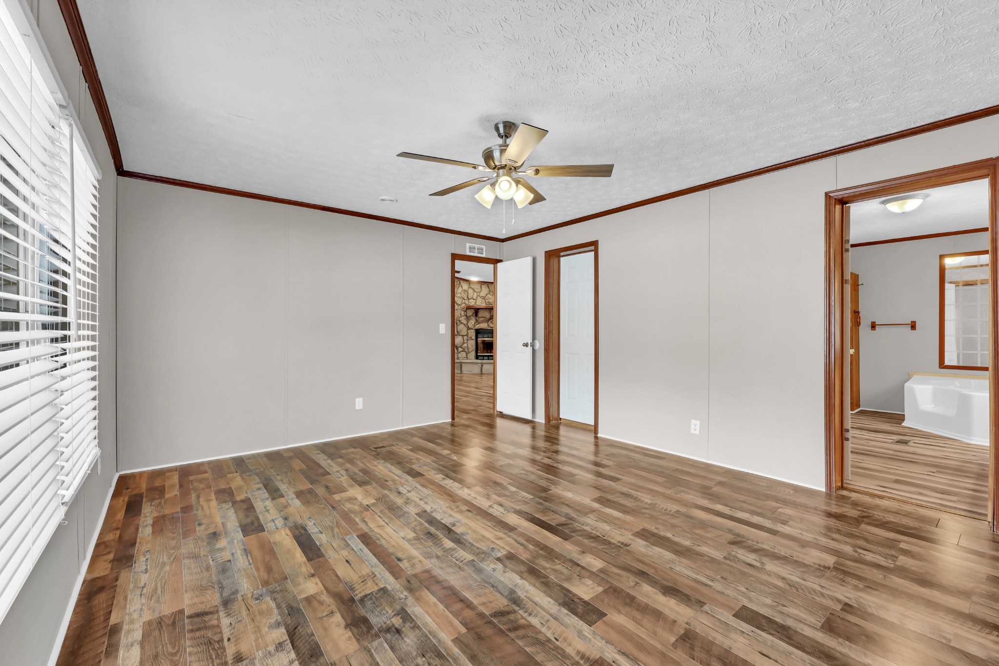 2170 Highway 13 Cunningham TN 37052