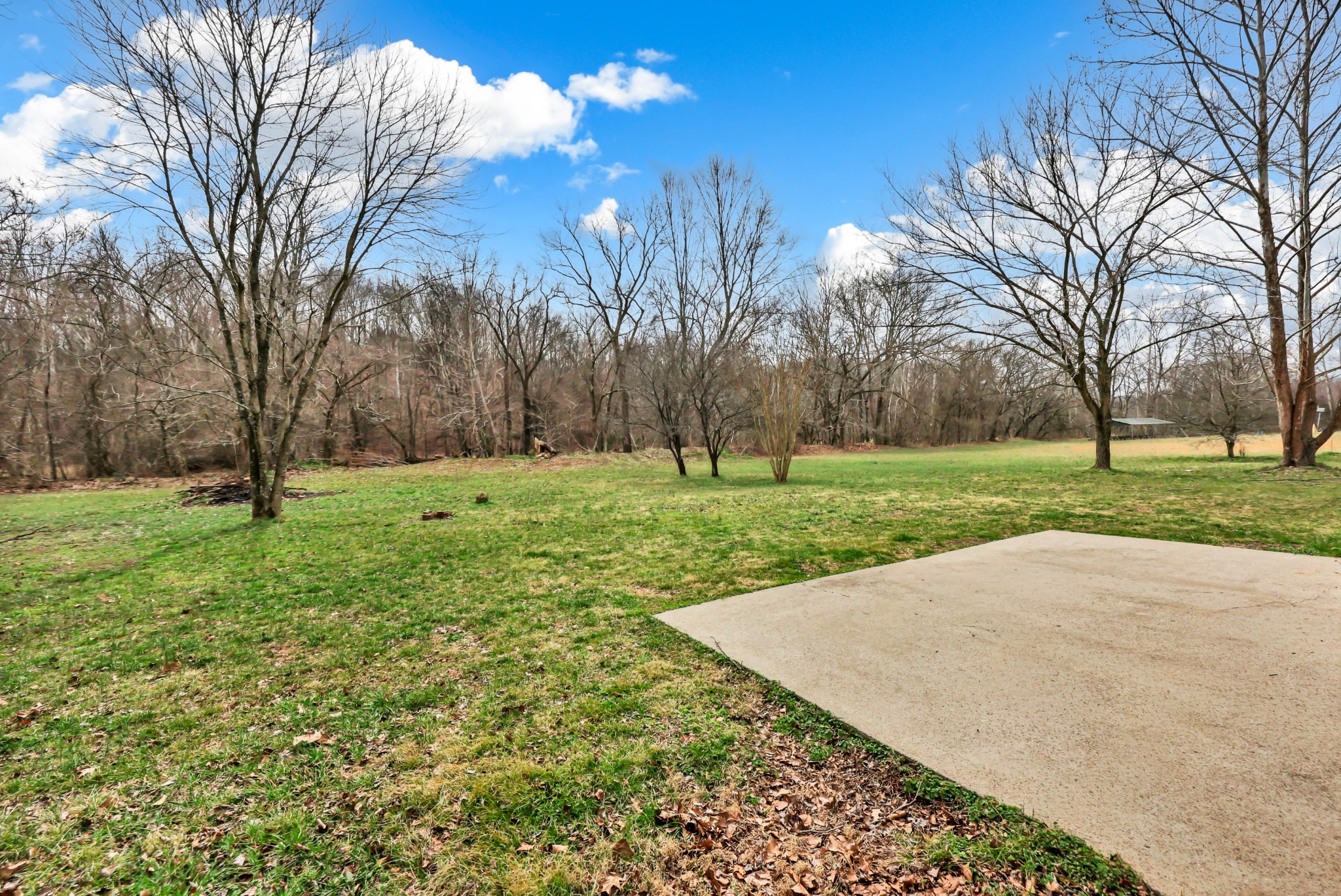 2170 Highway 13 Cunningham TN 37052