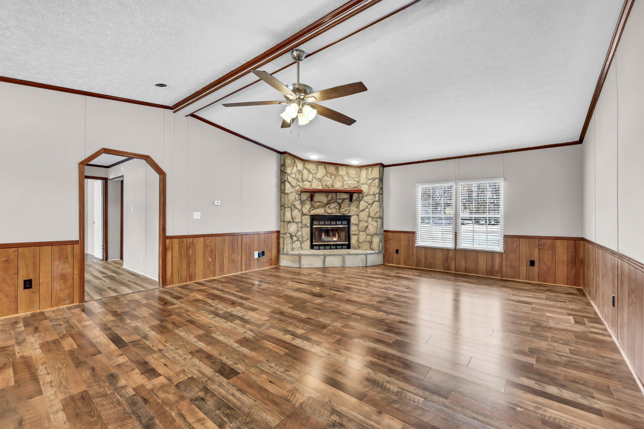 2170 Highway 13 Cunningham TN 37052