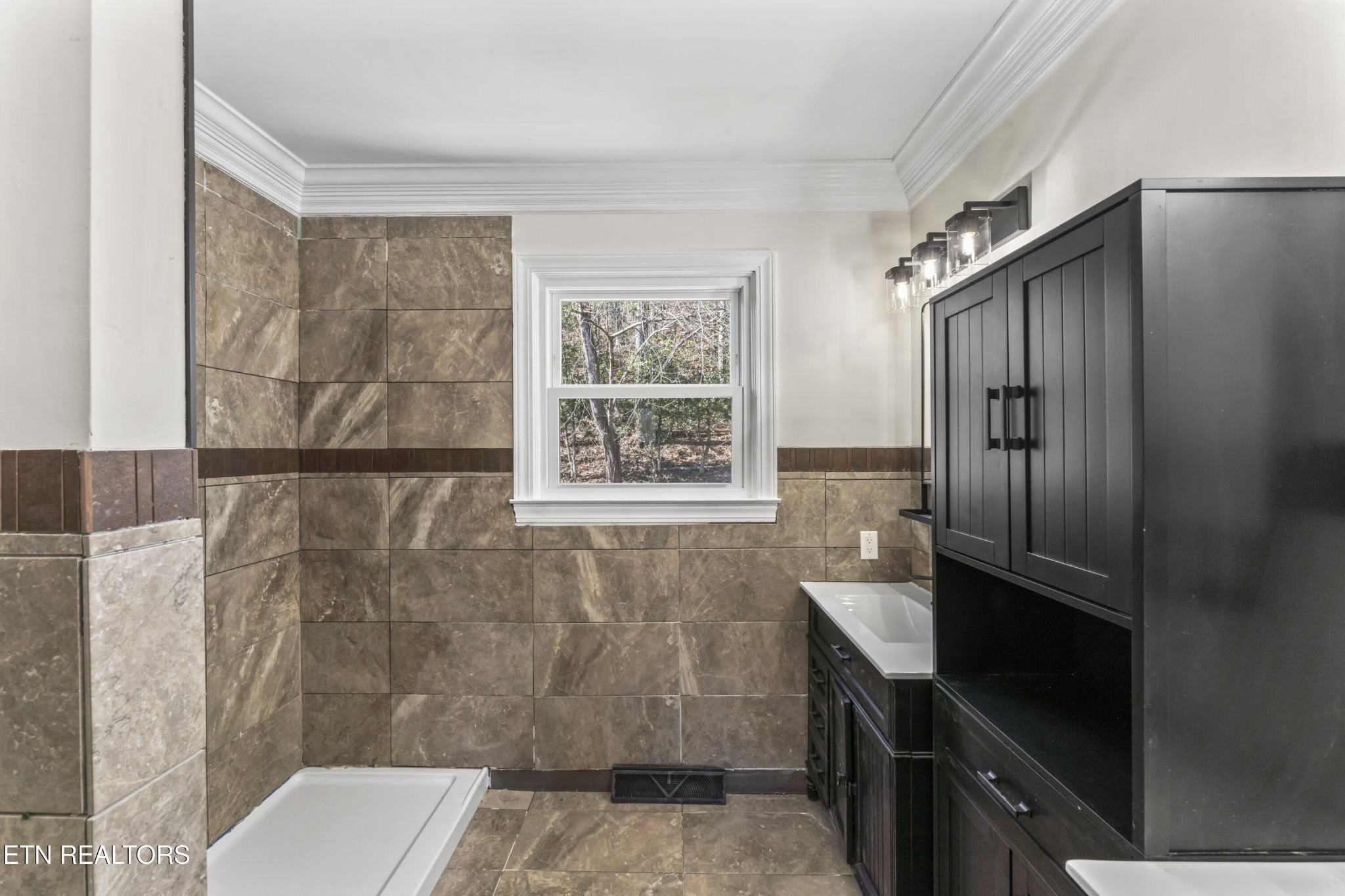 103 Amanda Place Oak Ridge TN 37830