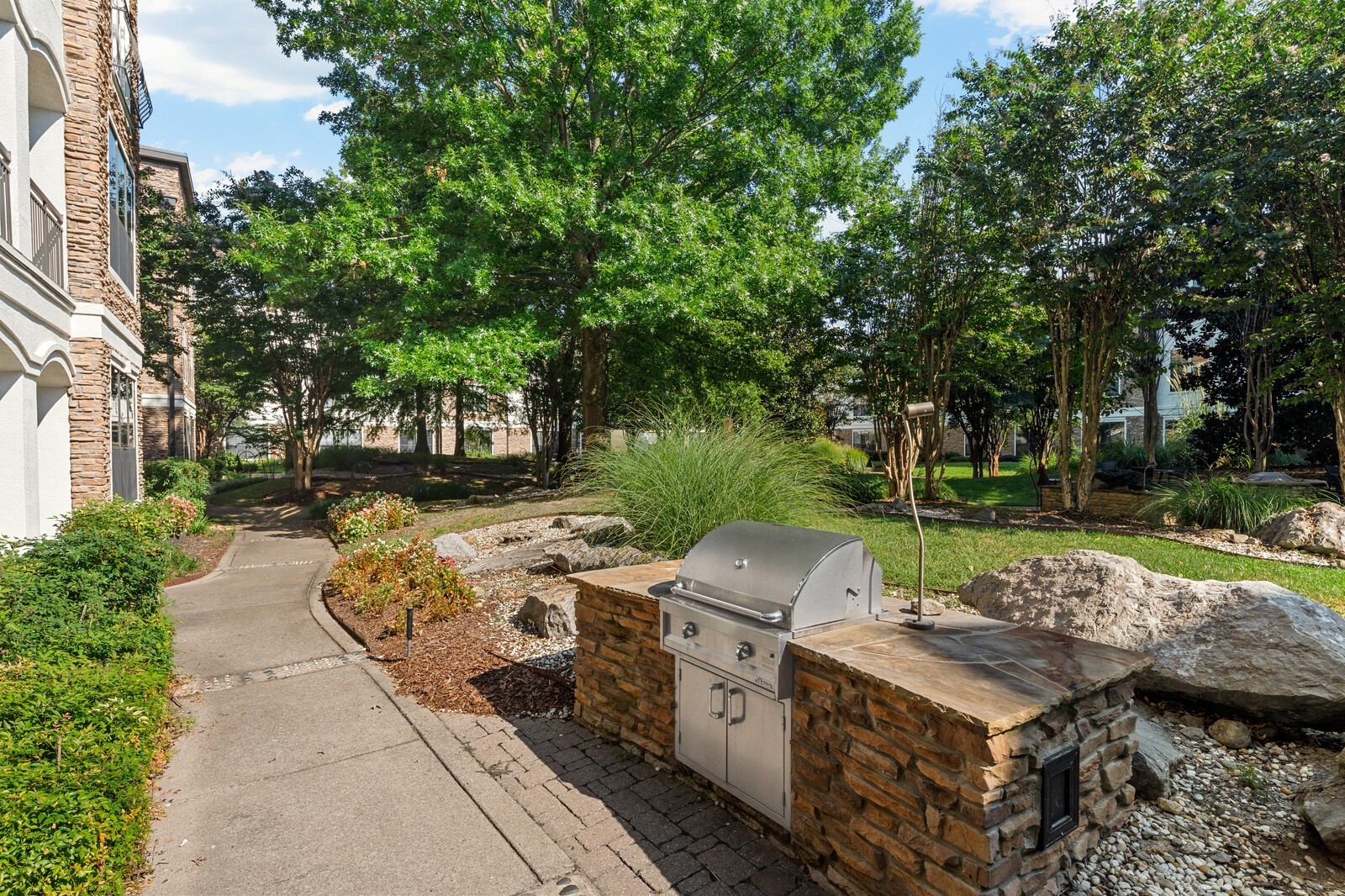 2600 Hillsboro Park Nashville TN 37212