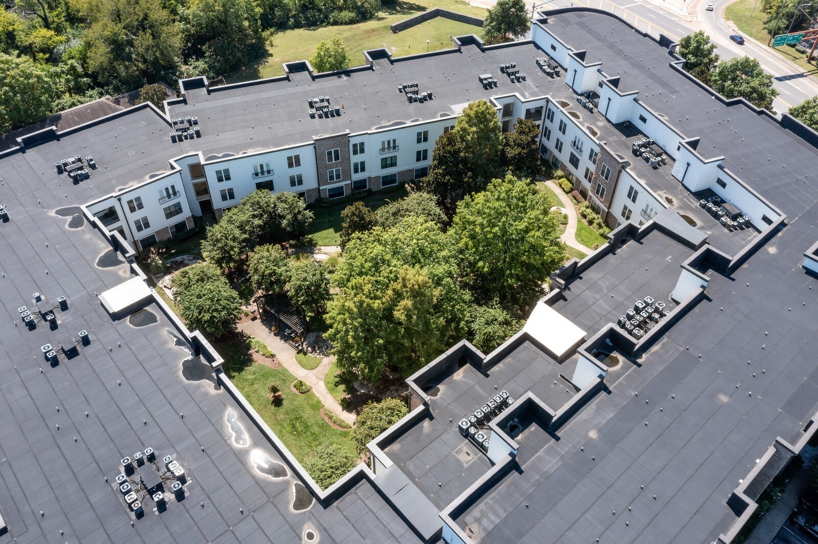 2600 Hillsboro Park Nashville TN 37212