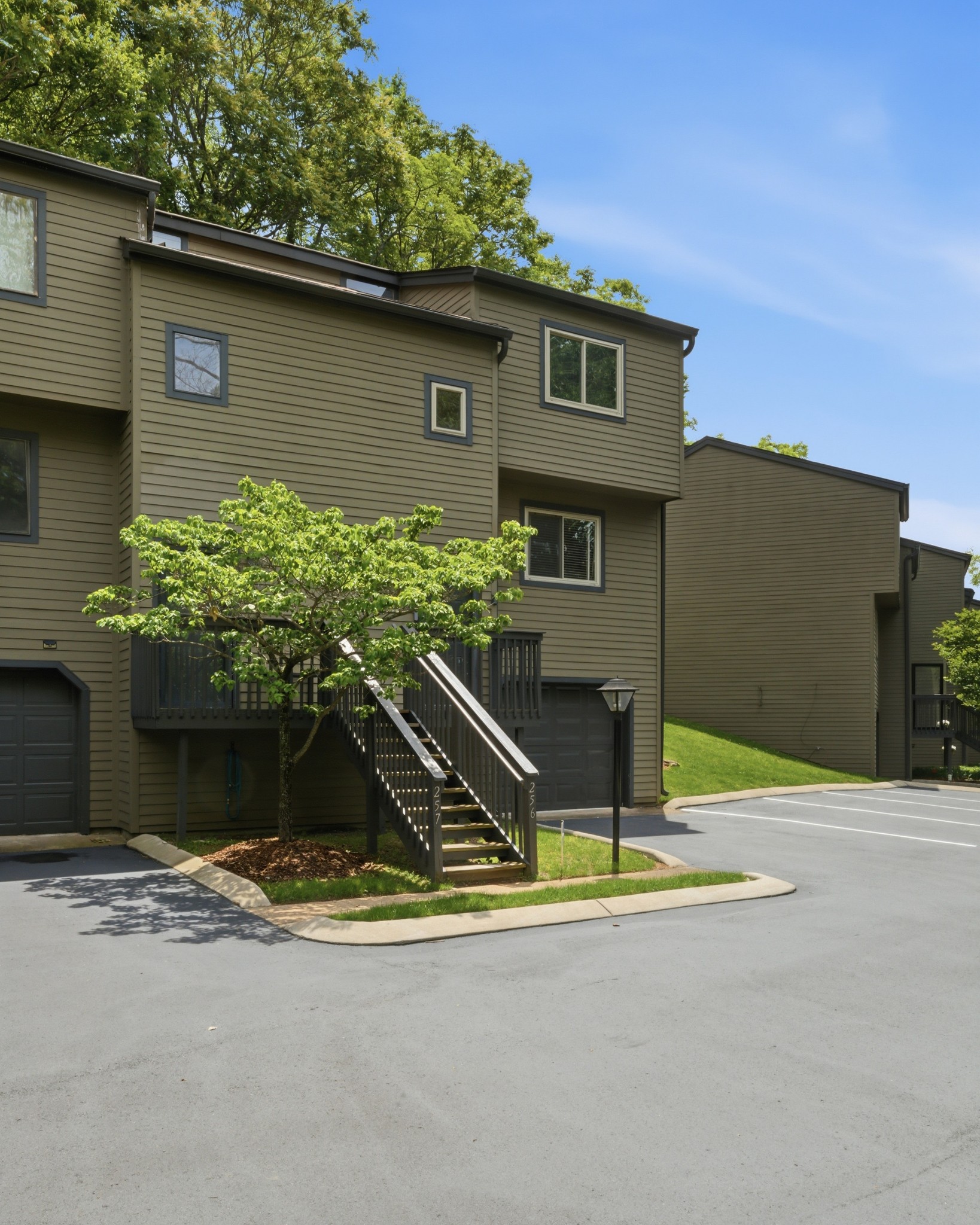 256 Summit Ridge Drive Nashville TN 37215