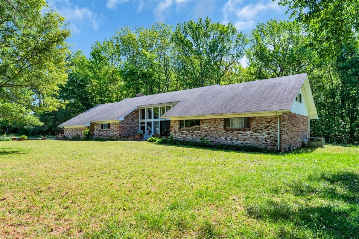 4280 Hillsboro Viola Road Manchester TN 37355
