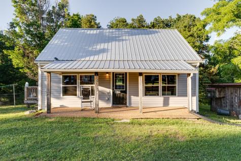 1433 Highway 49 Erin TN 37061