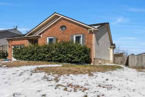 261 Grassmire Drive Clarksville TN 37042