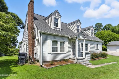 125 Barnes Lane Strawberry Plains TN 37871
