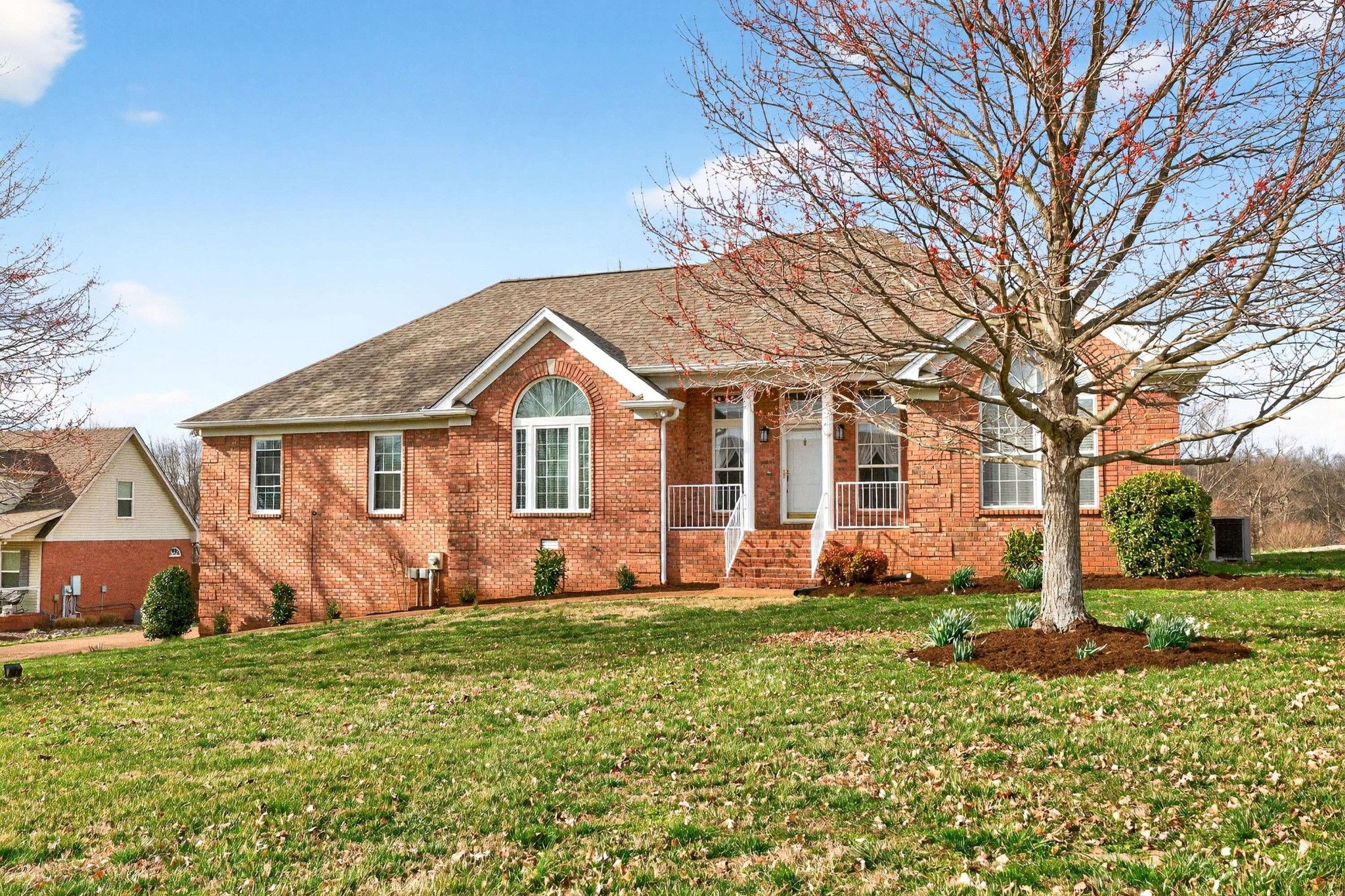 112 Covington Bend White House TN 37188