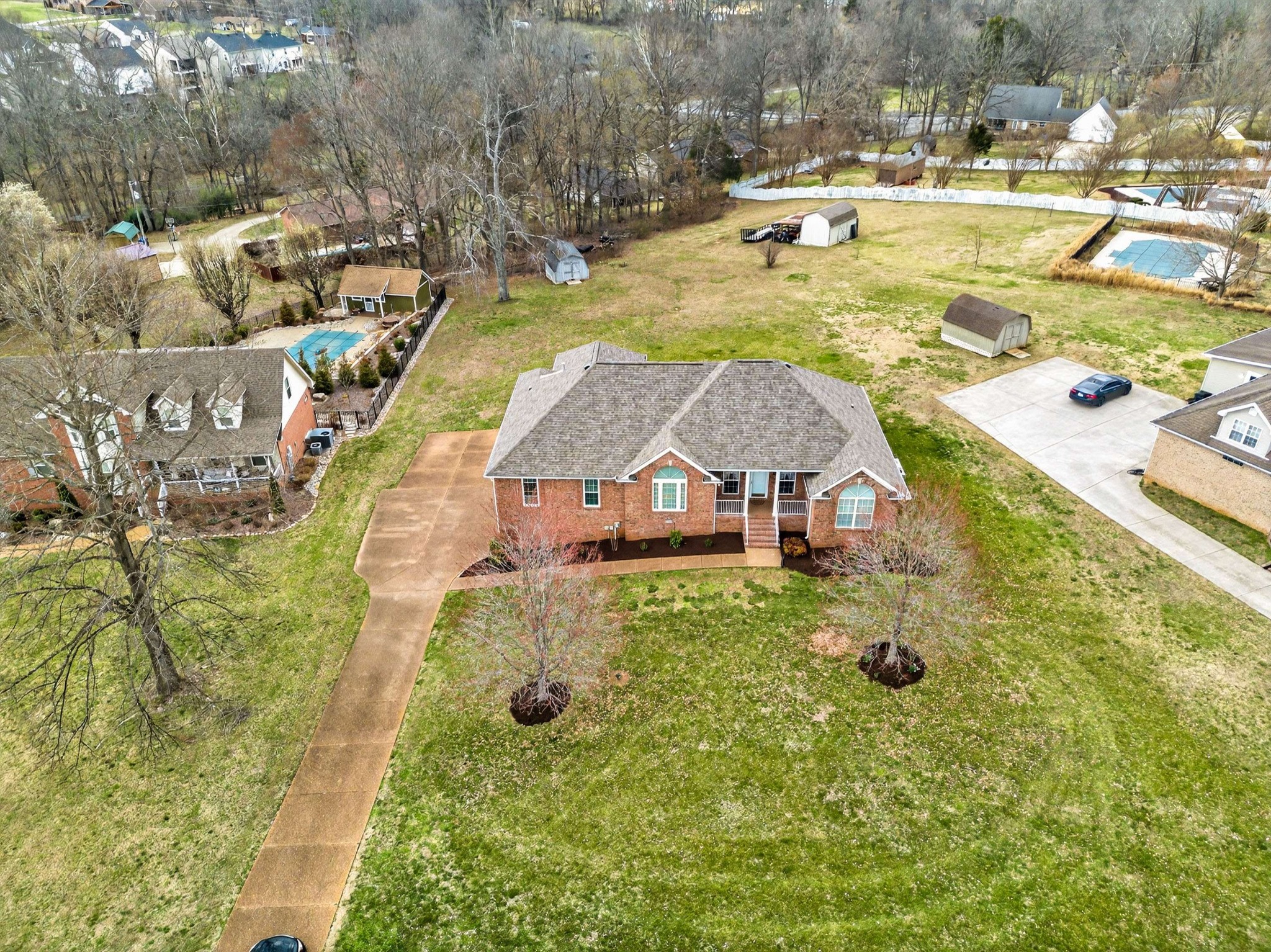 112 Covington Bend White House TN 37188