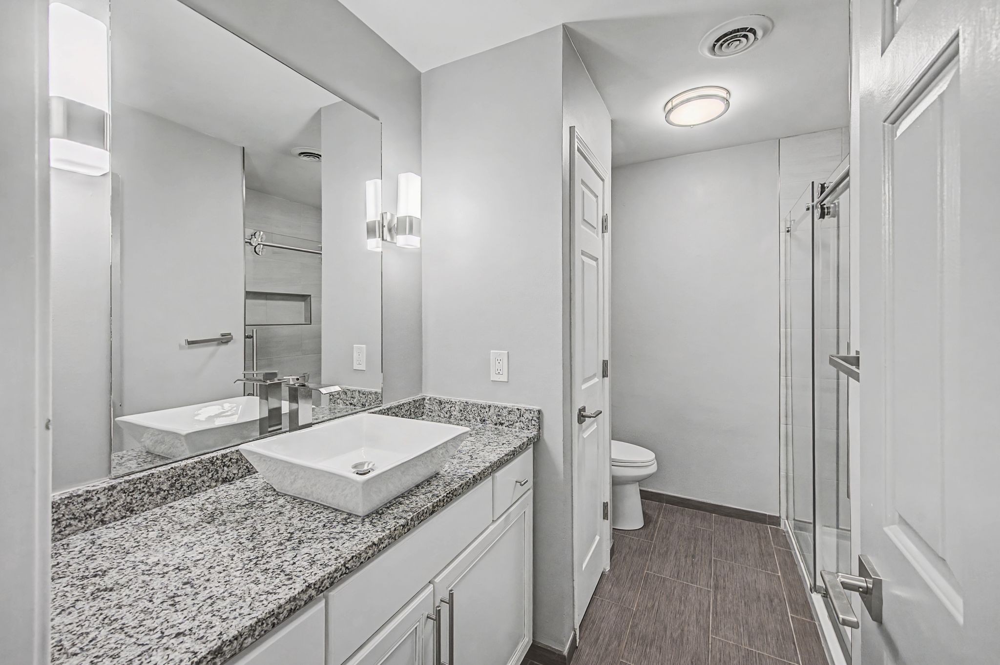 8300 Sawyer Brown Road Nashville TN 37221