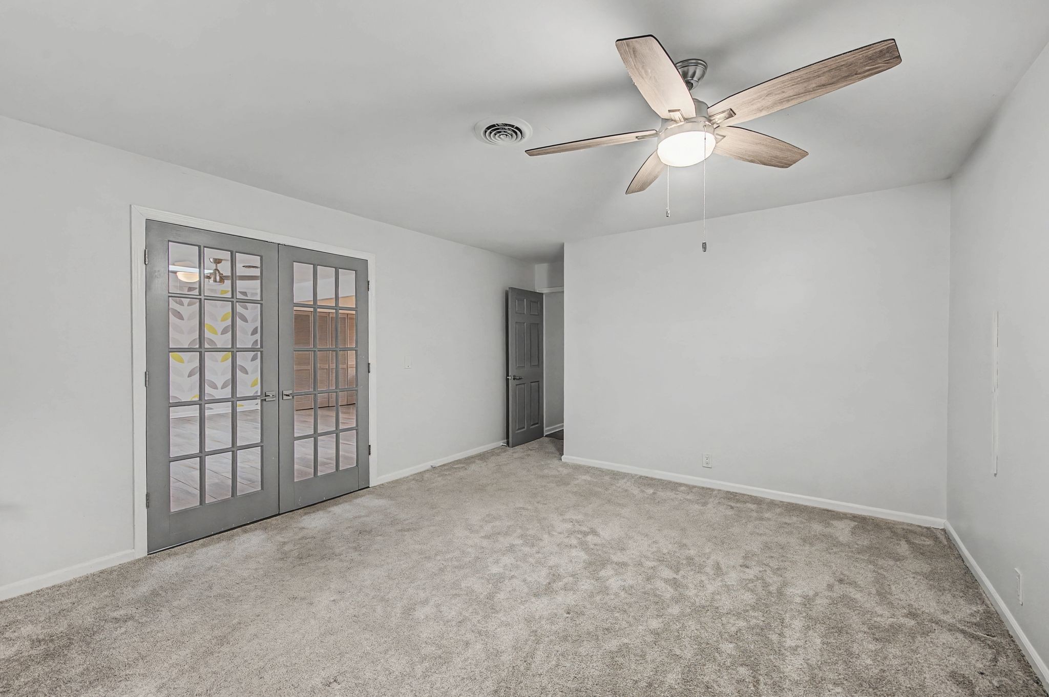 8300 Sawyer Brown Road Nashville TN 37221