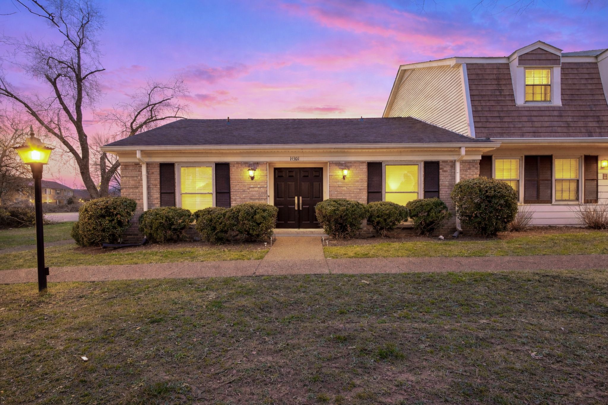 8300 Sawyer Brown Road Nashville TN 37221