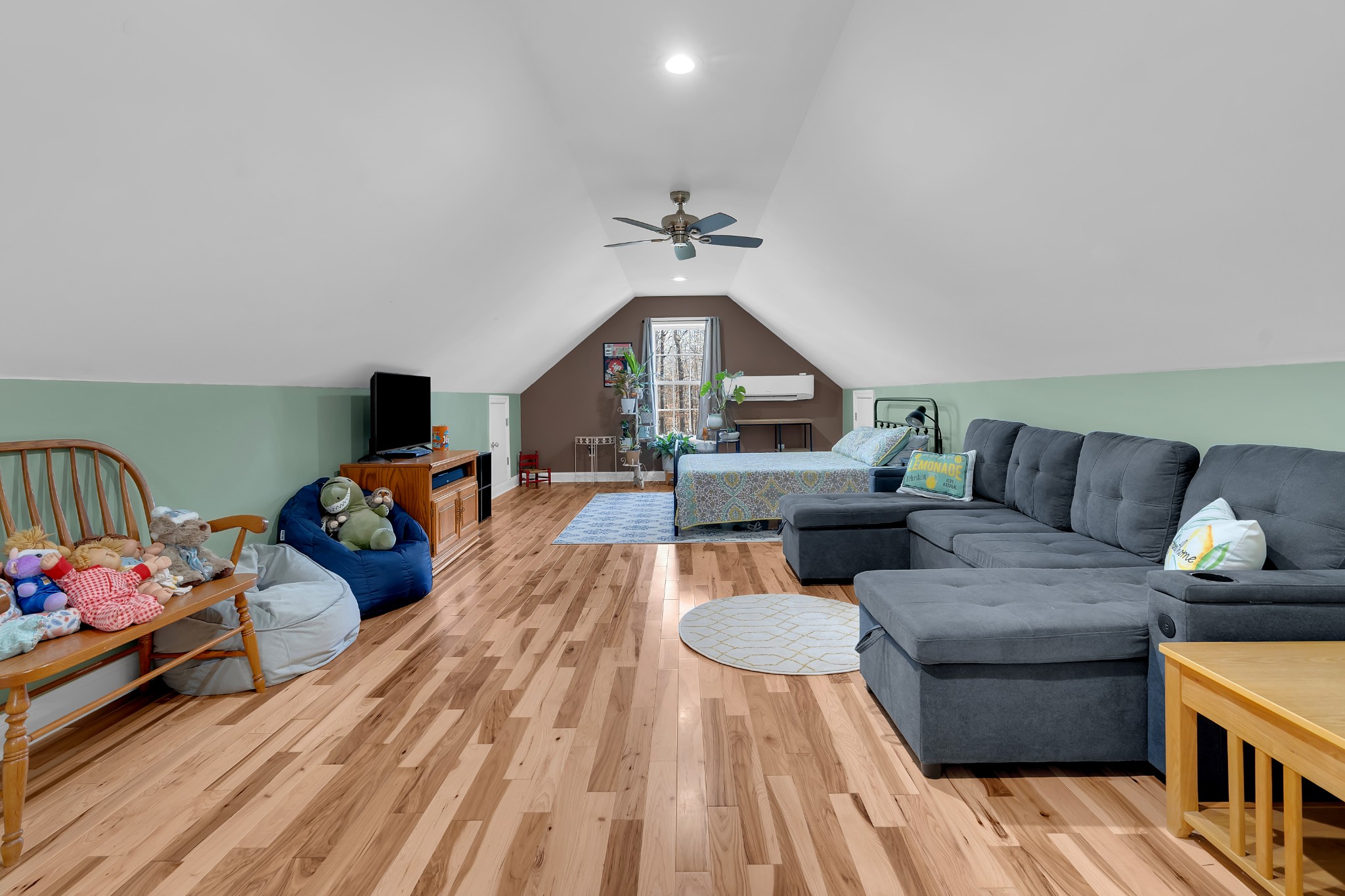 1728 Sears Roebuck Road Tullahoma TN 37388