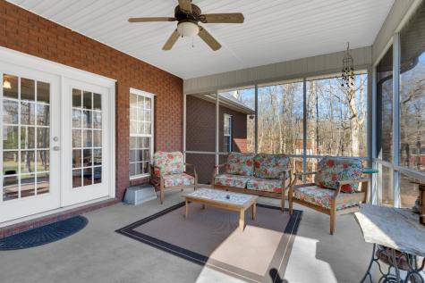 1728 Sears Roebuck Road Tullahoma TN 37388