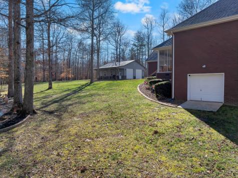 1728 Sears Roebuck Road Tullahoma TN 37388