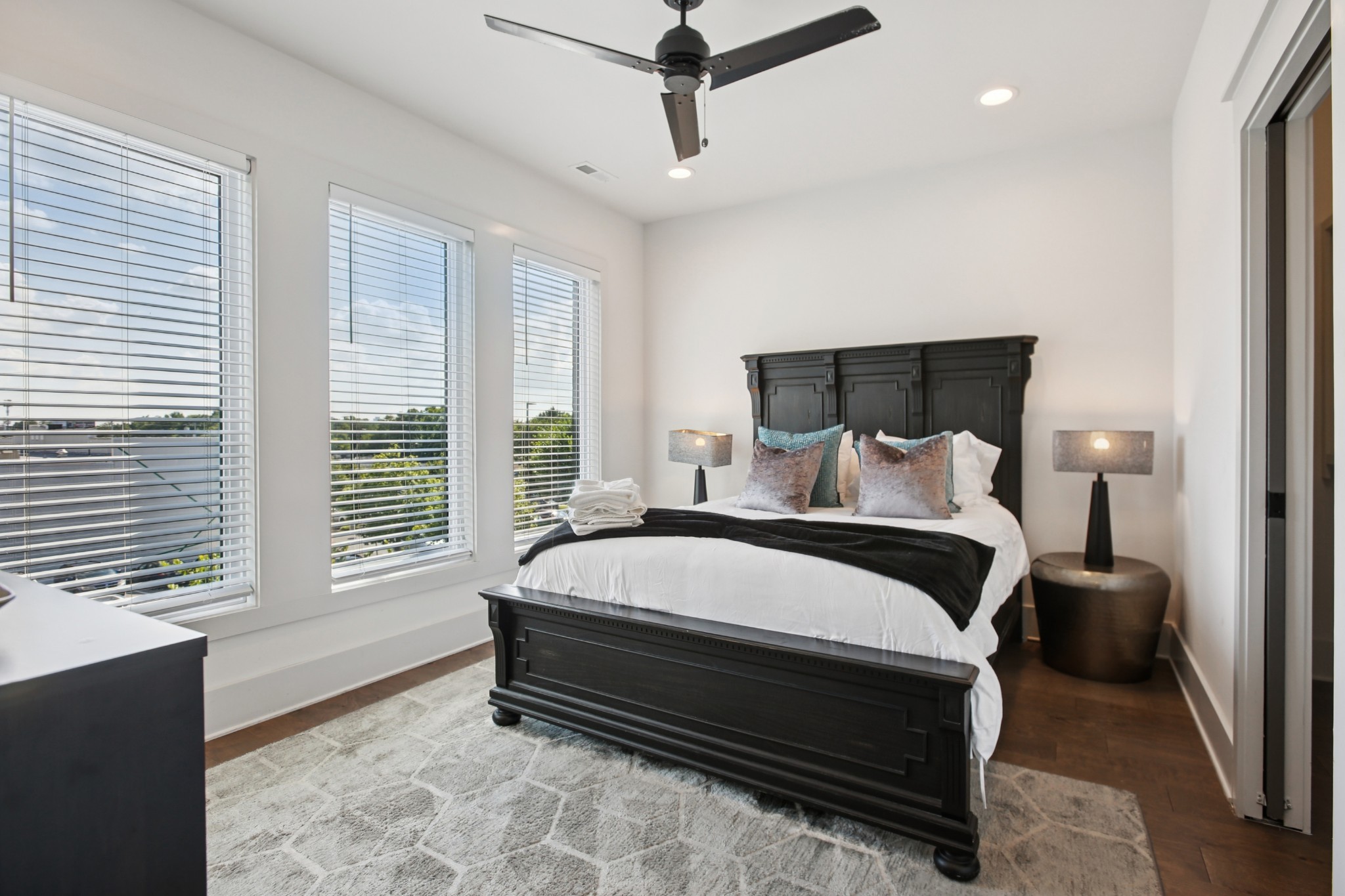 1104 Greenwood Avenue Nashville TN 37206