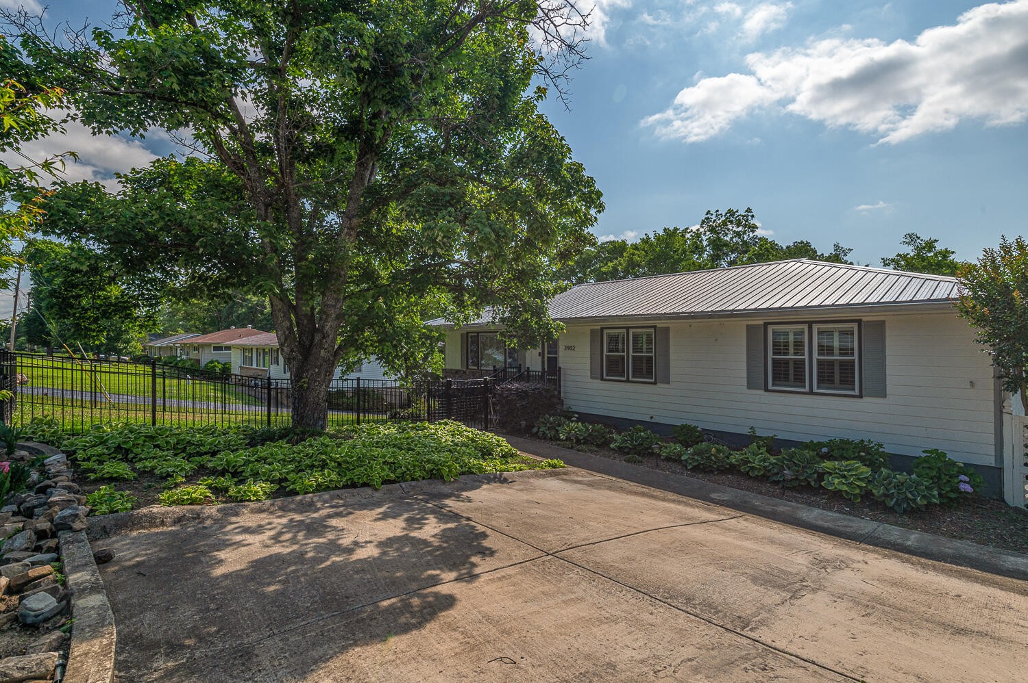 3902 Laird Lane Chattanooga TN 37415