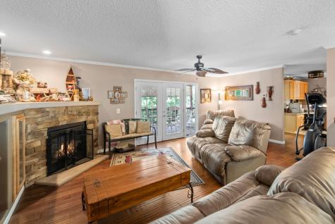 143 Saline Trail Dover TN 37058