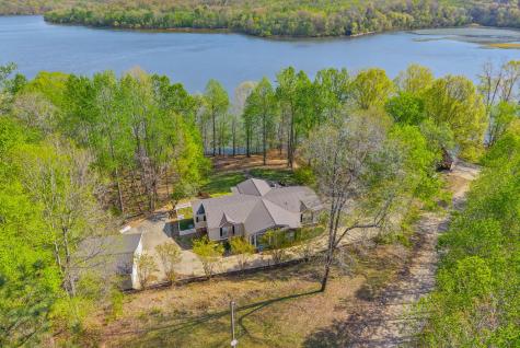 143 Saline Trail Dover TN 37058