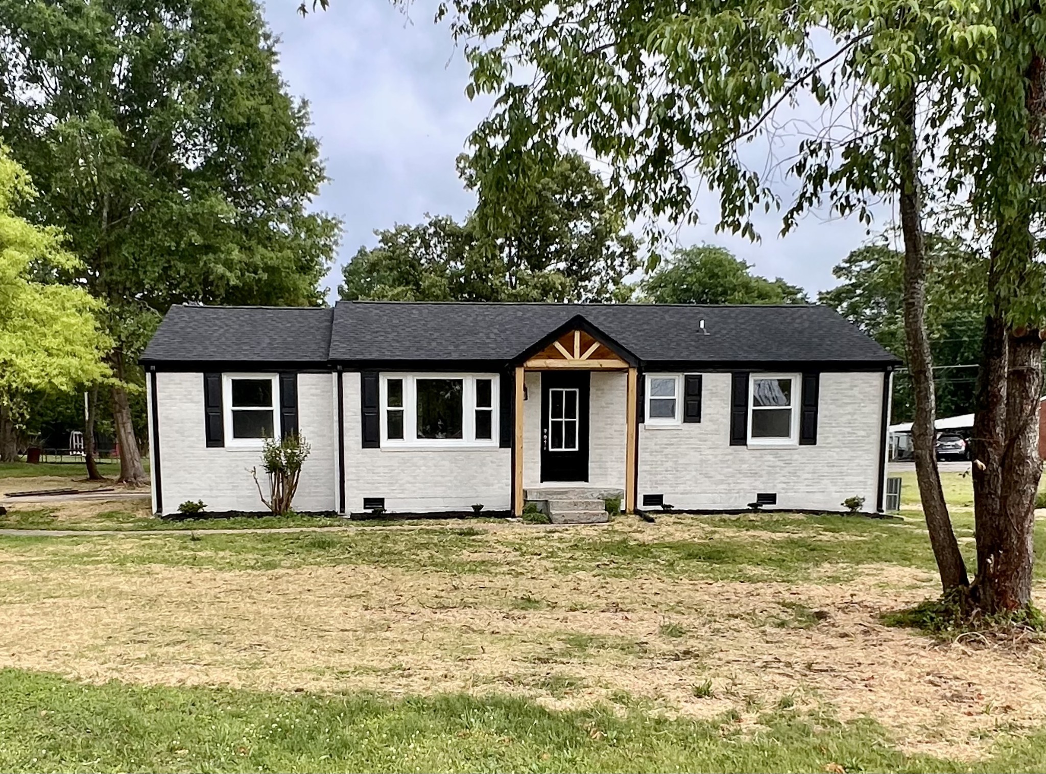 506 Carman Avenue New Johnsonville TN 37134