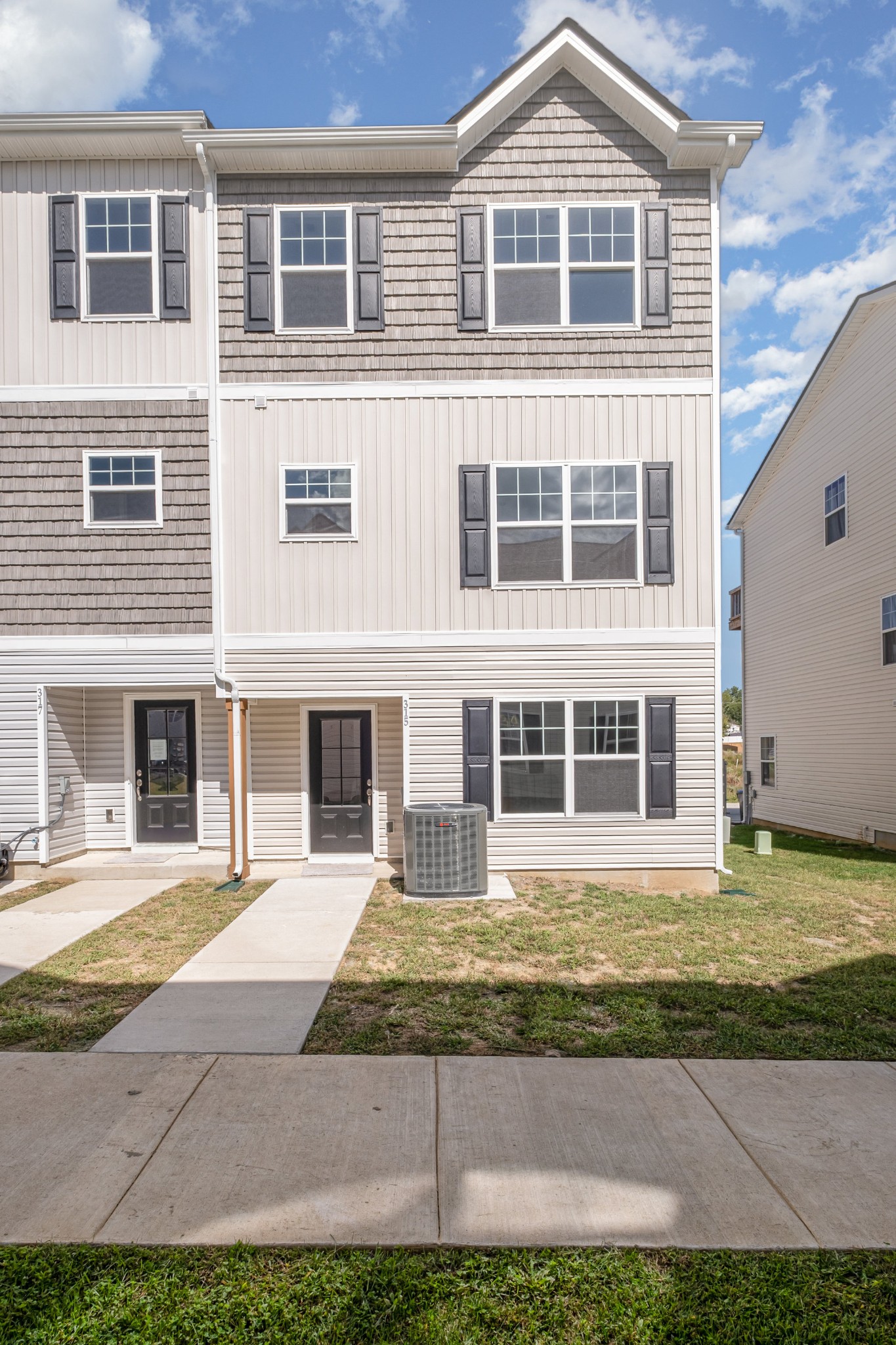 315 Moshe Feder Way La Vergne TN 37086