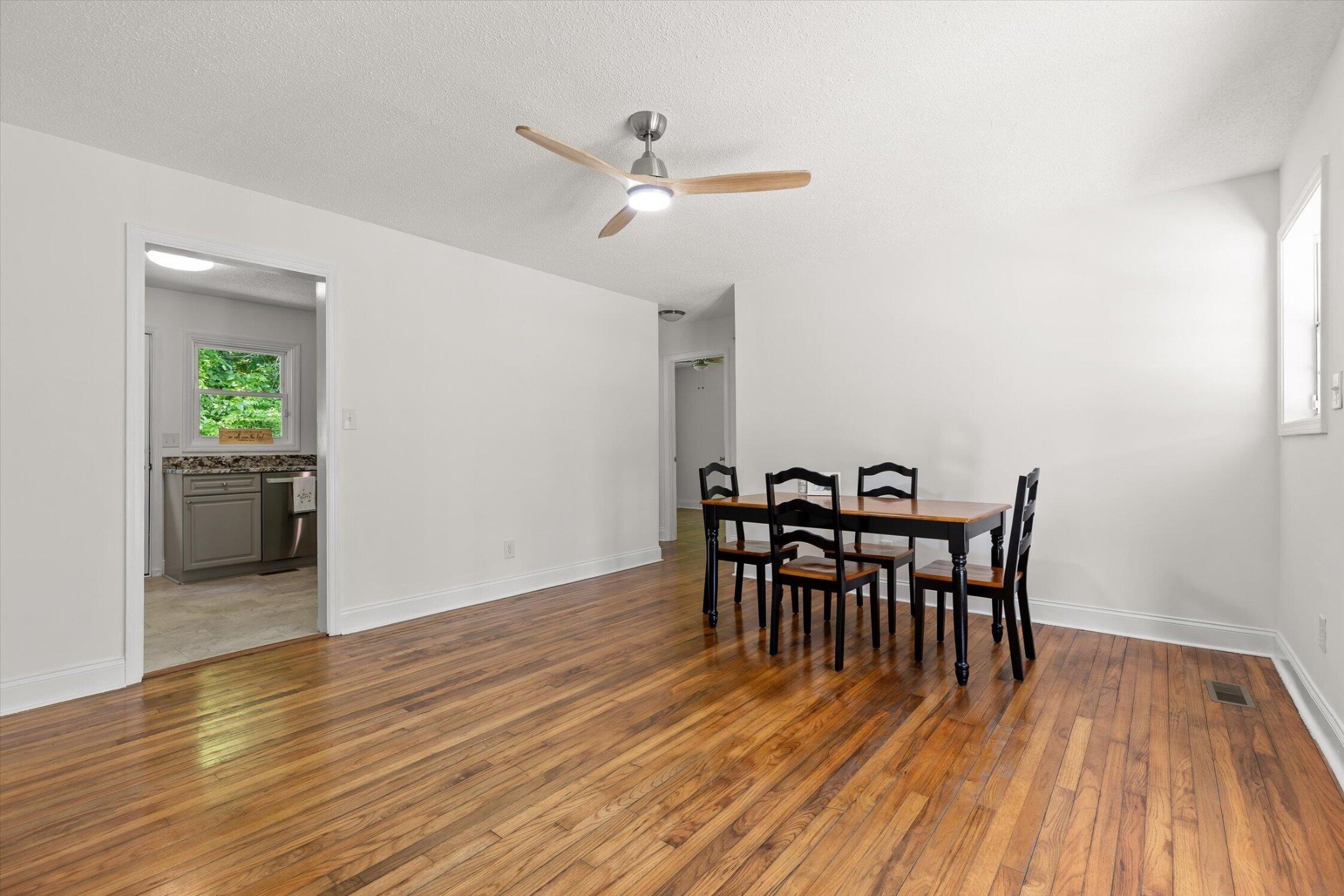 5 E Wotring Street Rossville GA 30741