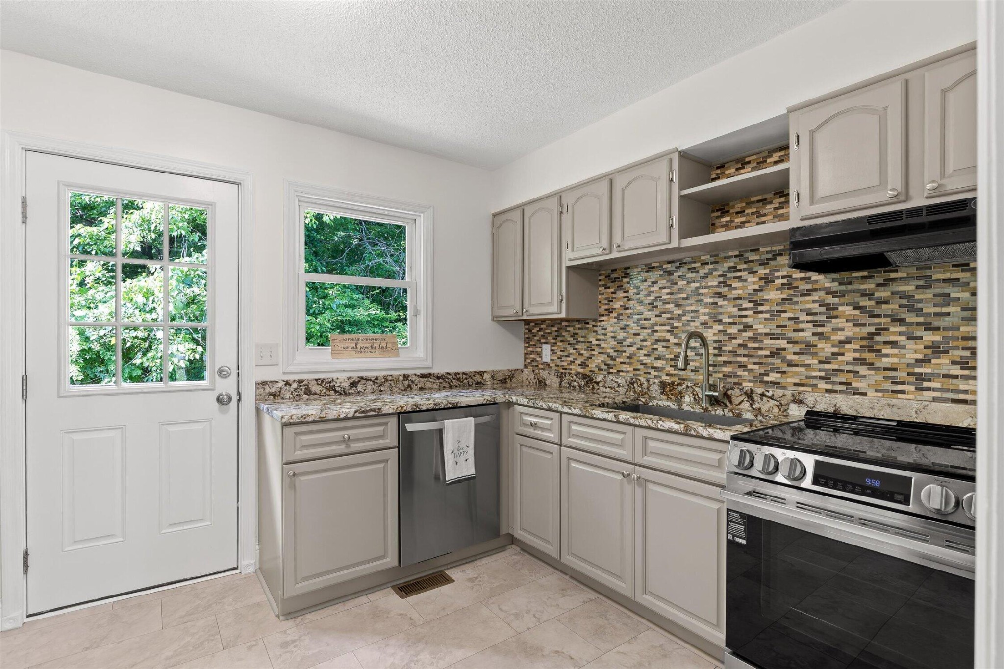 5 E Wotring Street Rossville GA 30741