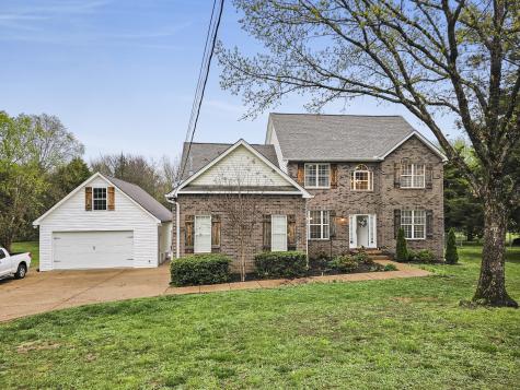 4005 Dell Drive Mount Juliet TN 37122