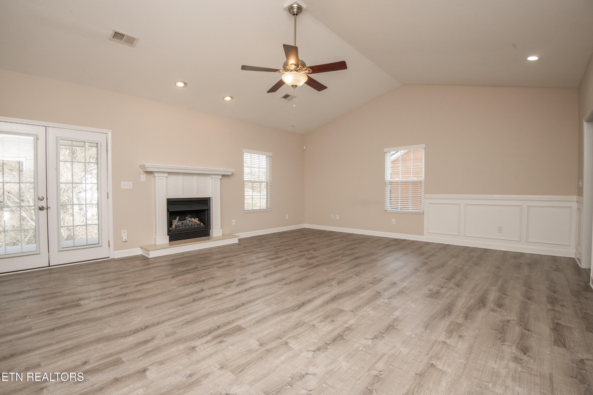 364 Battlecreek Way Lenoir City TN 37772