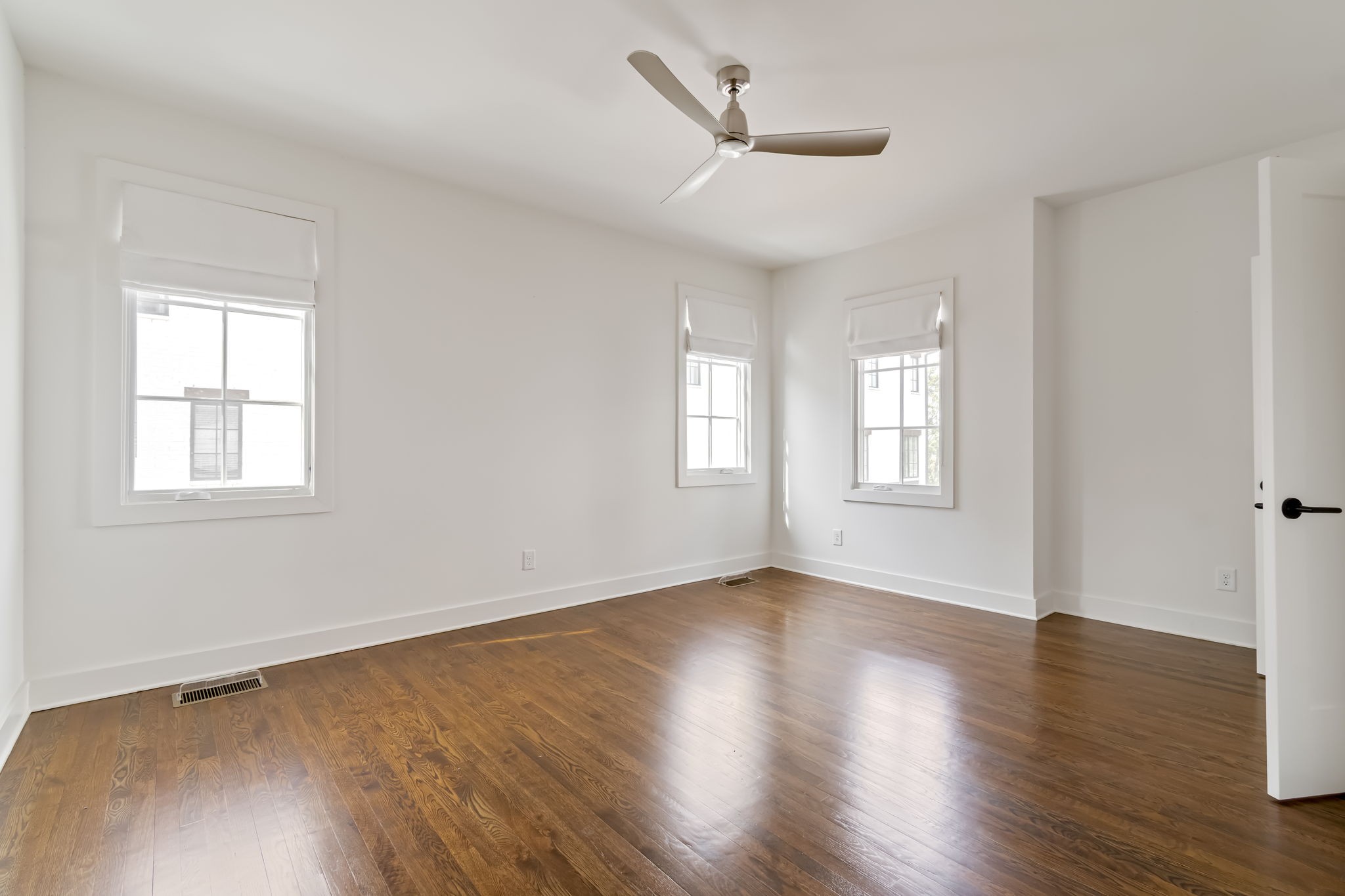 519 Chesterfield Avenue Nashville TN 37212