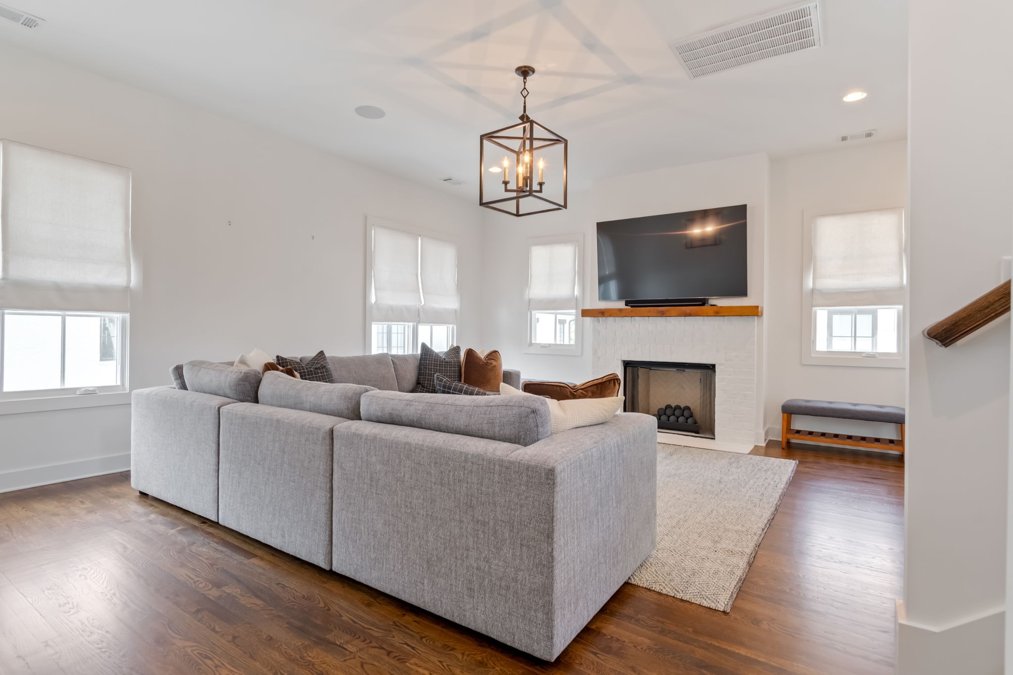519 Chesterfield Avenue Nashville TN 37212