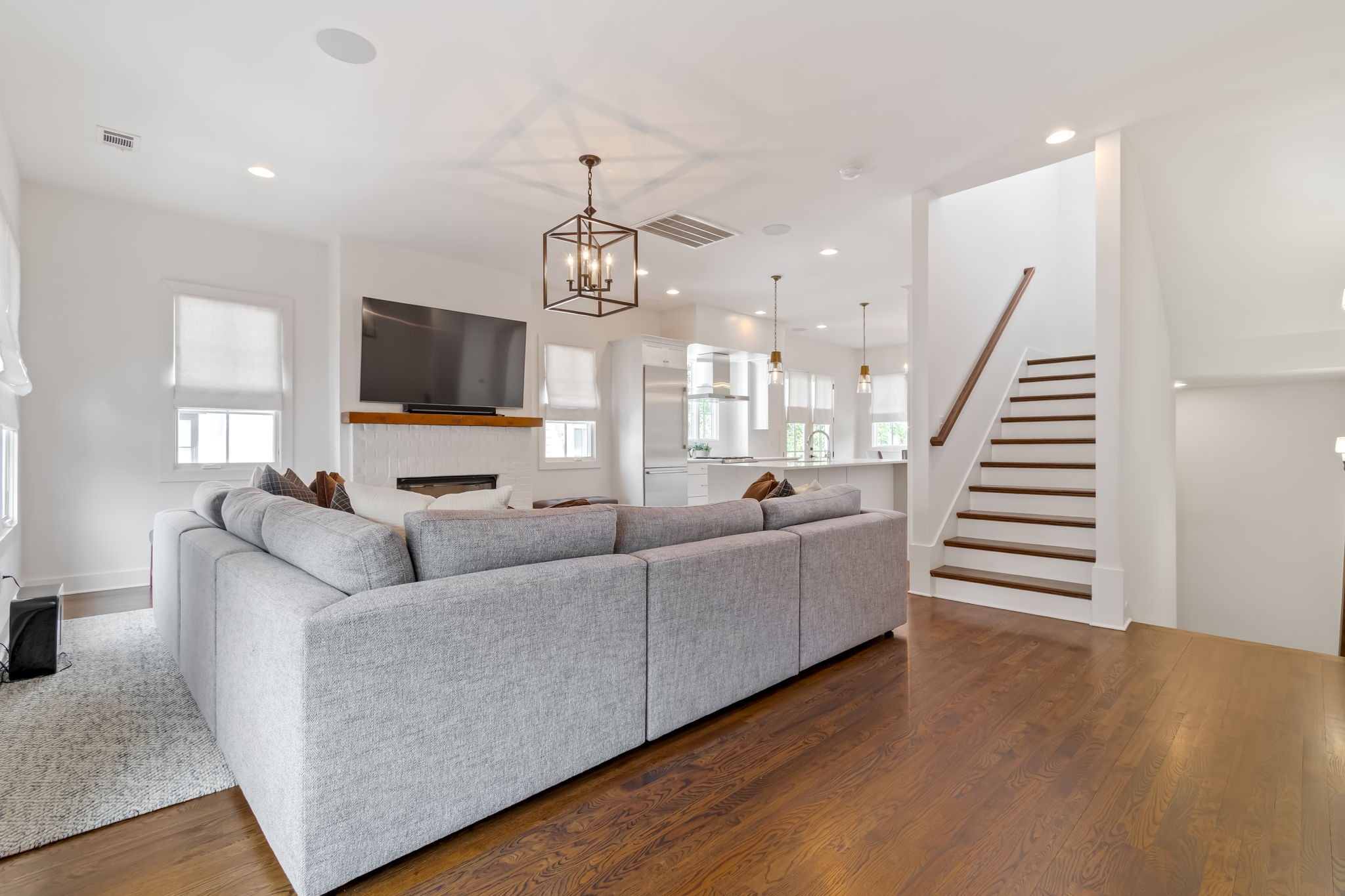 519 Chesterfield Avenue Nashville TN 37212