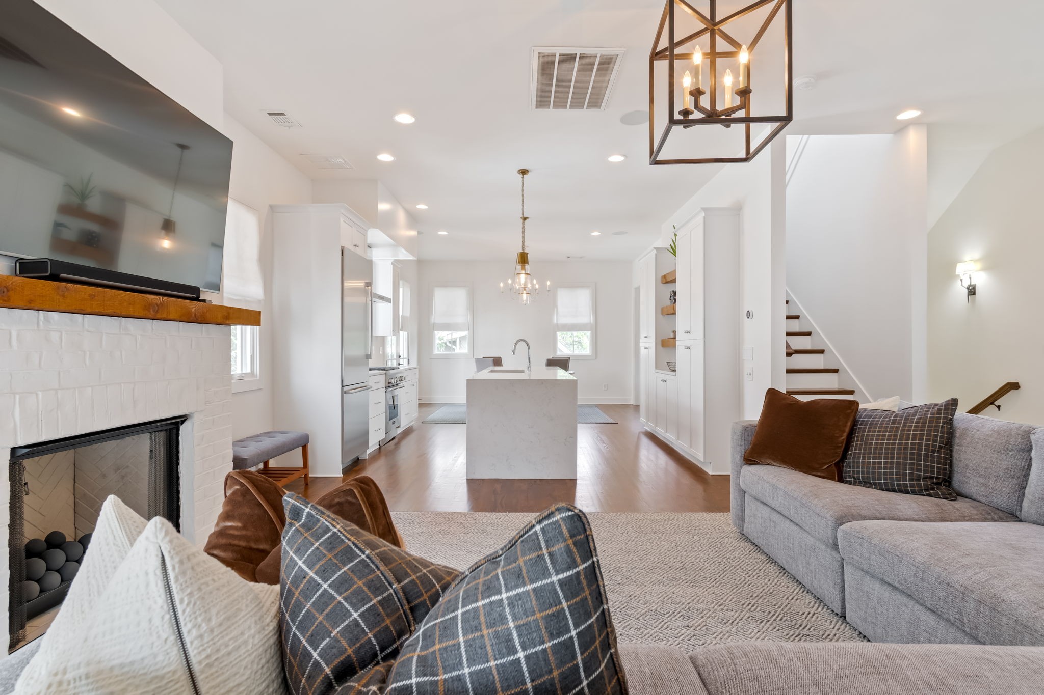 519 Chesterfield Avenue Nashville TN 37212
