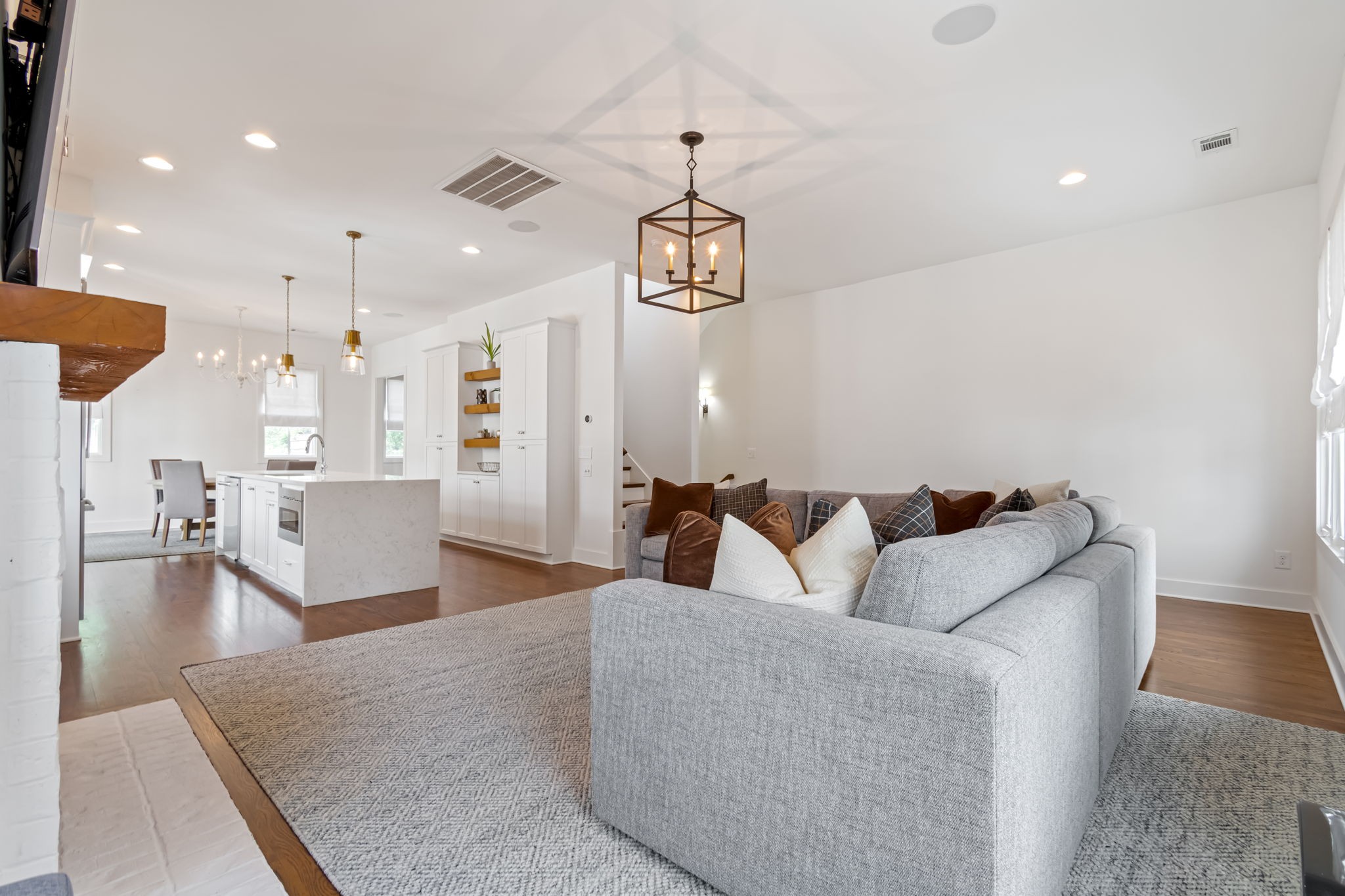 519 Chesterfield Avenue Nashville TN 37212