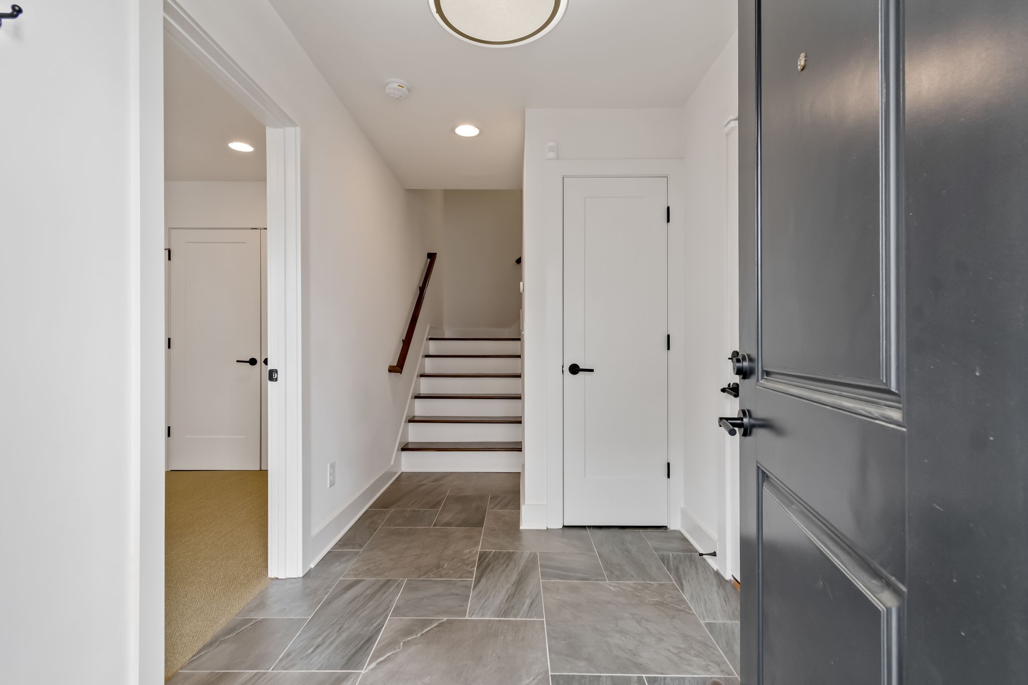 519 Chesterfield Avenue Nashville TN 37212
