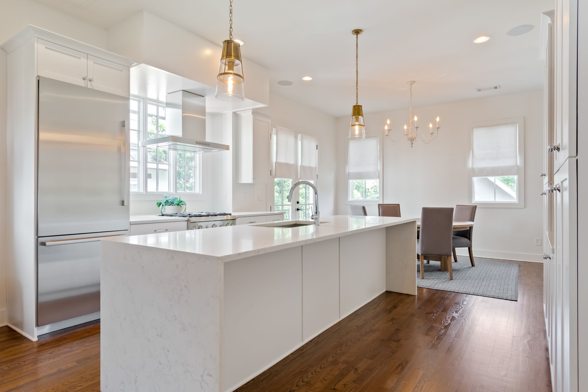 519 Chesterfield Avenue Nashville TN 37212