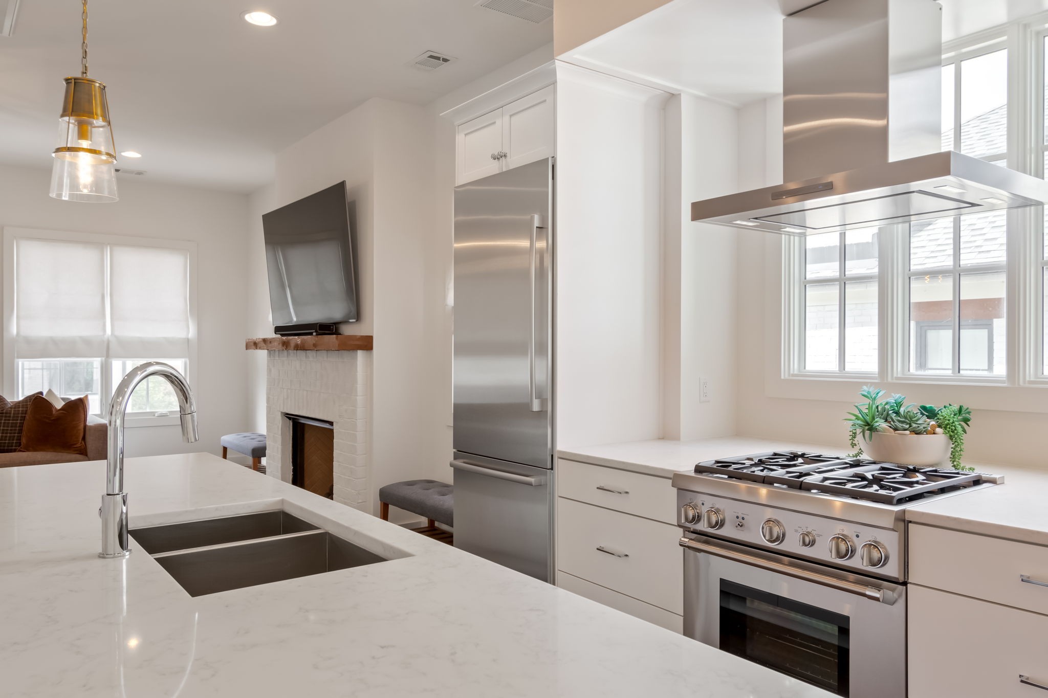 519 Chesterfield Avenue Nashville TN 37212