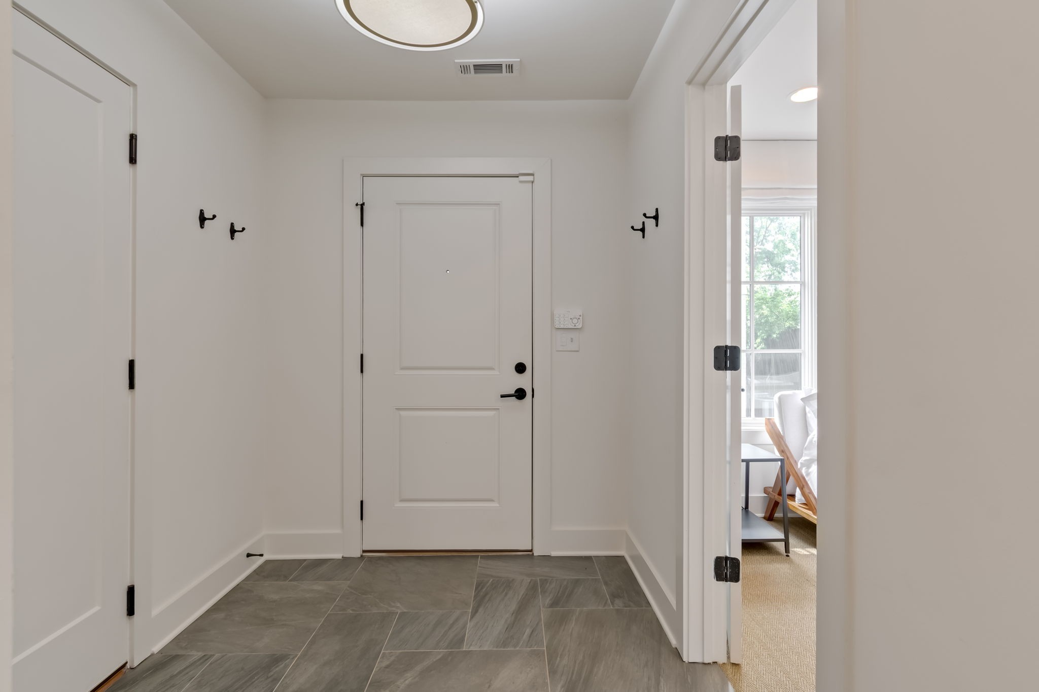 519 Chesterfield Avenue Nashville TN 37212