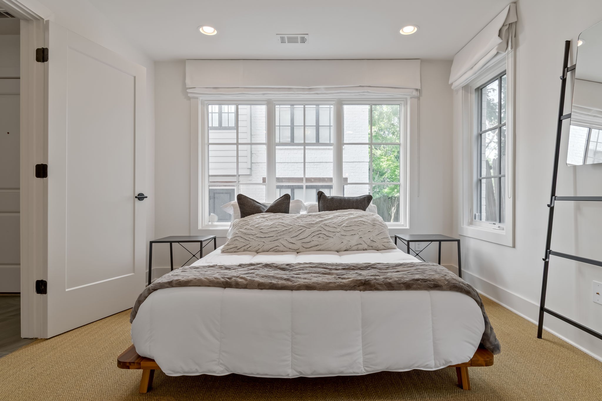 519 Chesterfield Avenue Nashville TN 37212