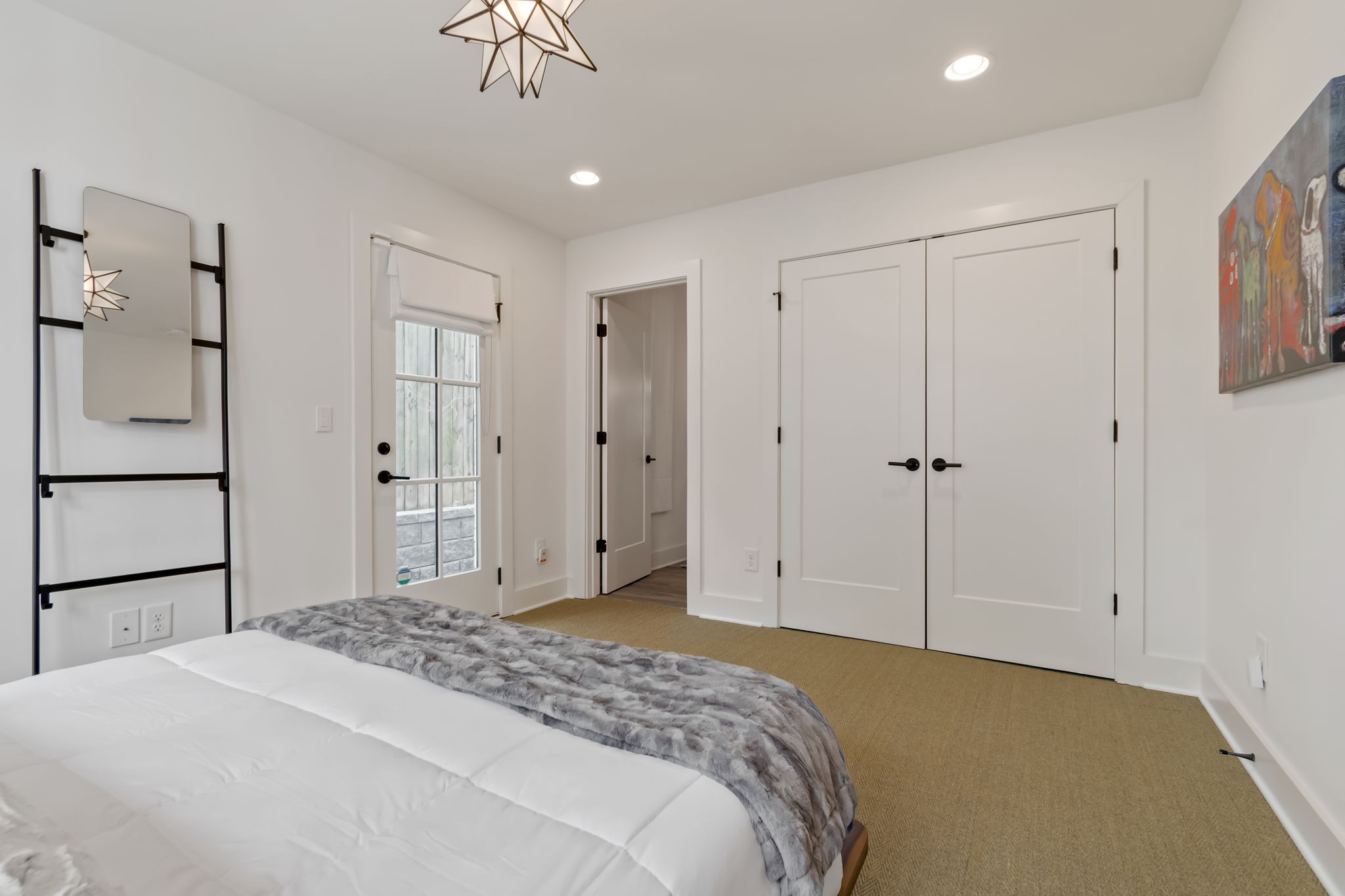 519 Chesterfield Avenue Nashville TN 37212