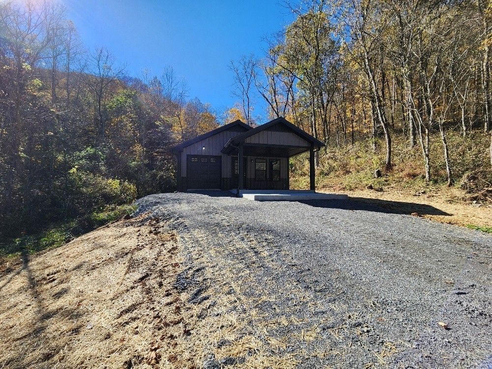 221 Pine Lick Estates Drive Whitleyville TN 38588