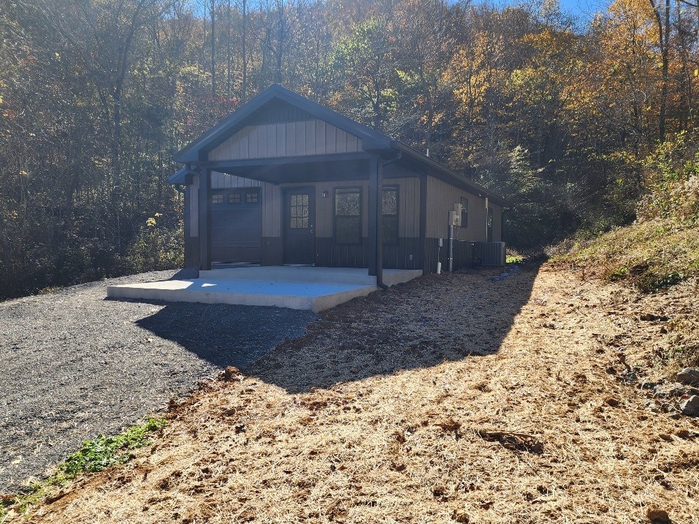 221 Pine Lick Estates Drive Whitleyville TN 38588
