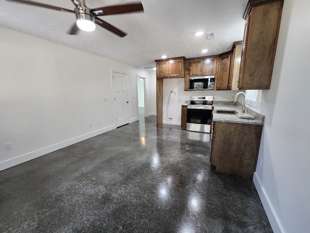 221 Pine Lick Estates Drive Whitleyville TN 38588