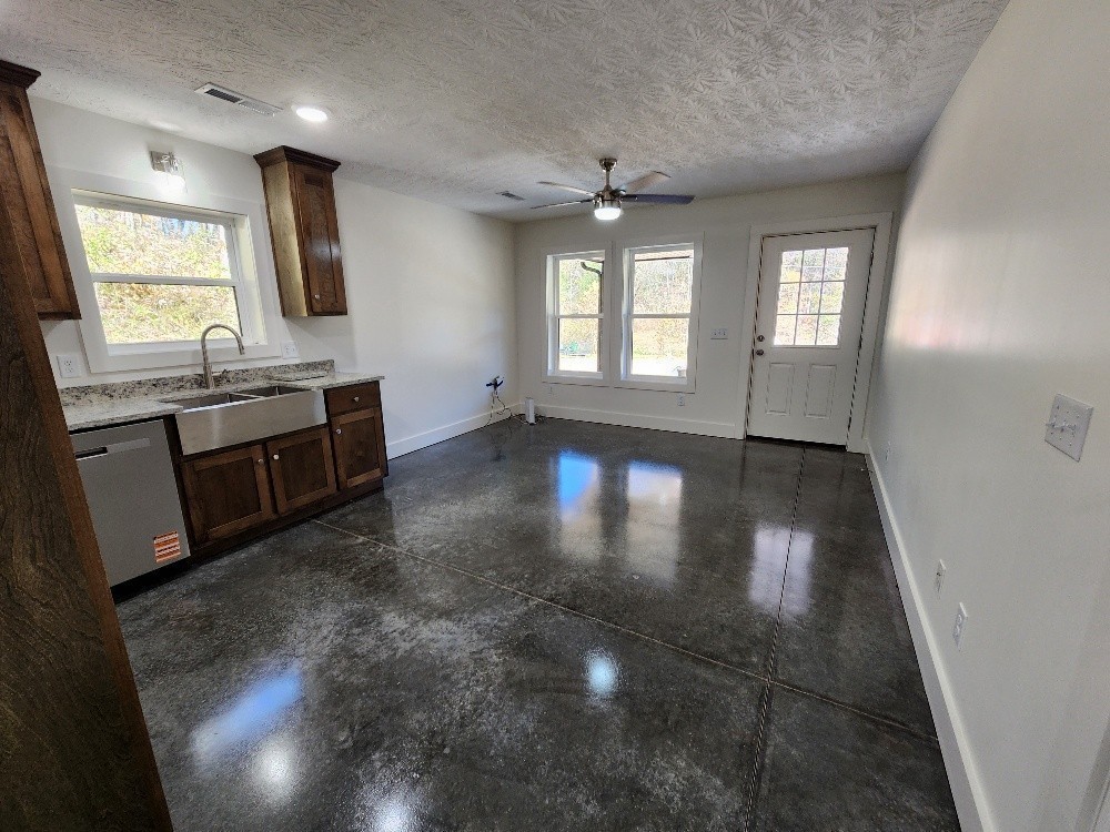221 Pine Lick Estates Drive Whitleyville TN 38588