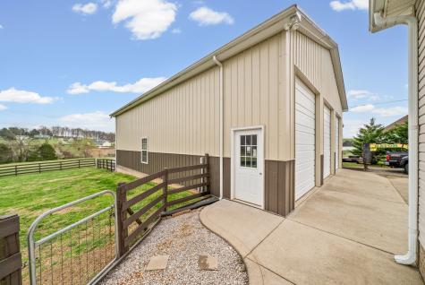 3021 Seven Mile Ferry Road Clarksville TN 37040