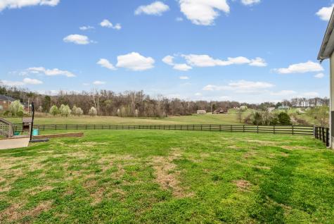 3021 Seven Mile Ferry Road Clarksville TN 37040