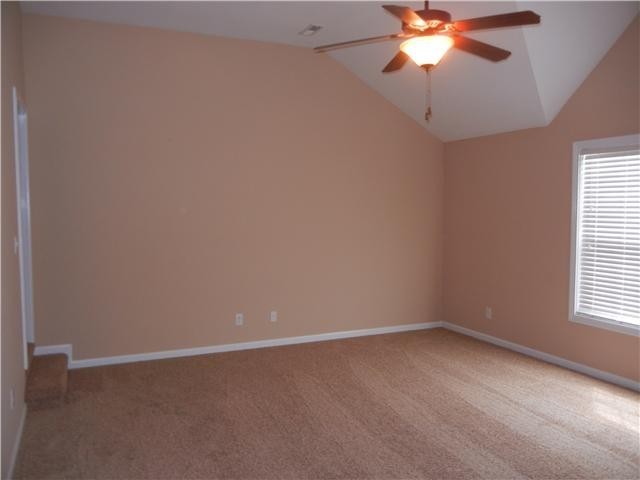 1252 Chinook Circle Clarksville TN 37042